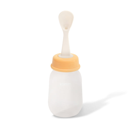 Pigeon Baby Weaning Spoon with Squeeze Bottle with Cleaning Brush 4 Oz(6 Months+)