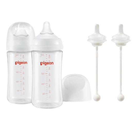 Glass bottles 8.1 Oz(3+ months) 2 packs  +  Weaning Silicone Sipper 2 packs